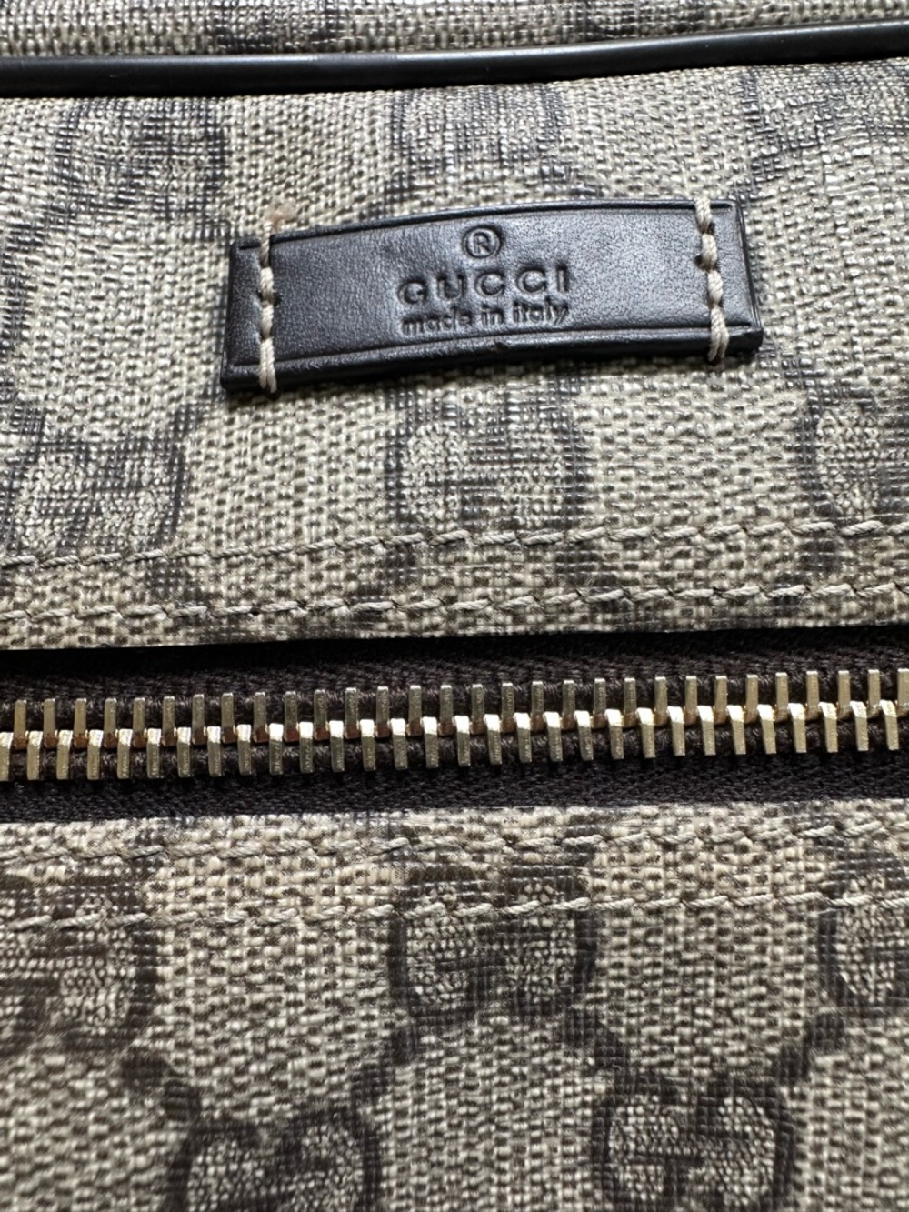 Gucci GG Supreme Coated Canvas Messenger Bag / Crossbody – Authentic – EUC - Picture 8 of 16